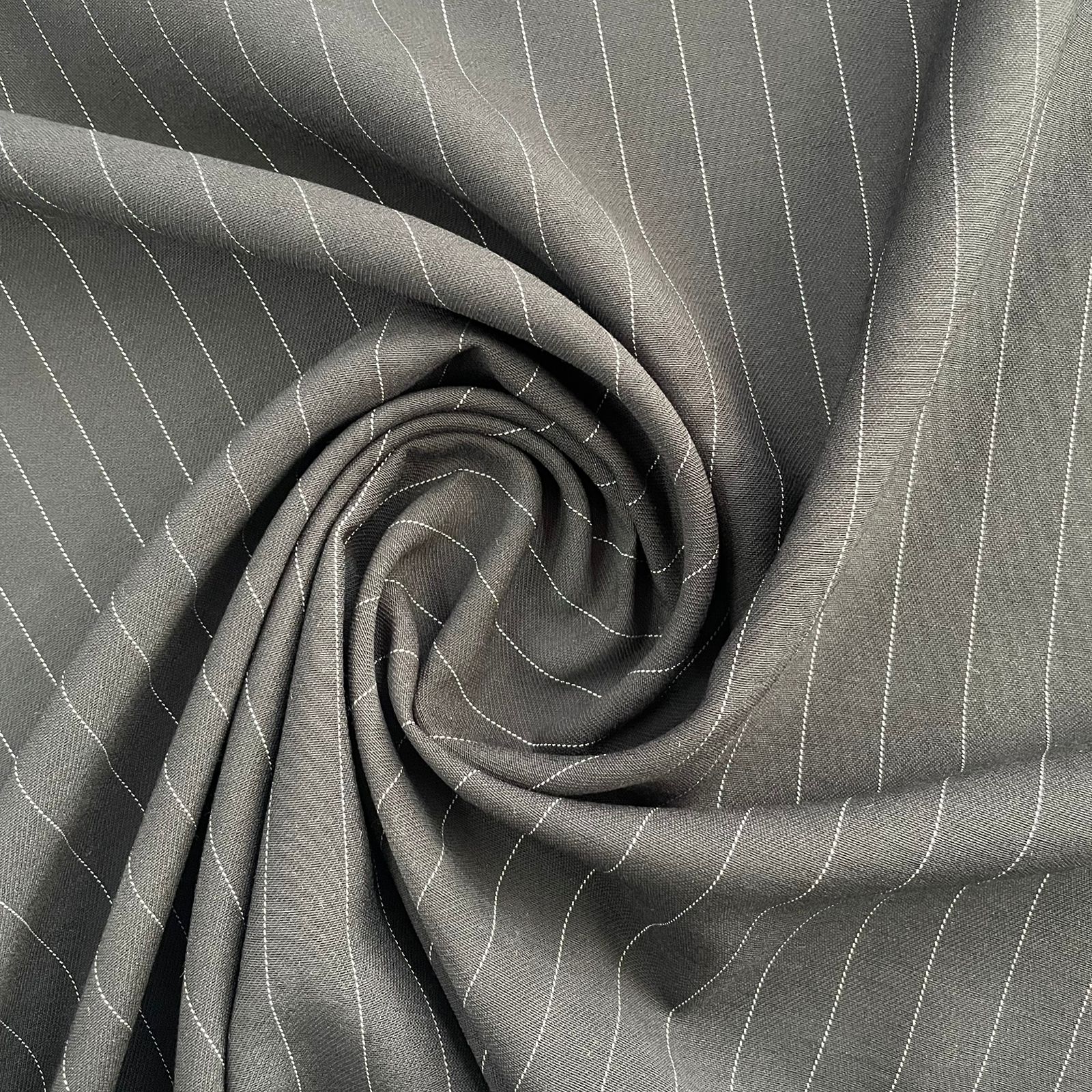 Alfaiataria Sensoriale Marrant Risca de giz Preto