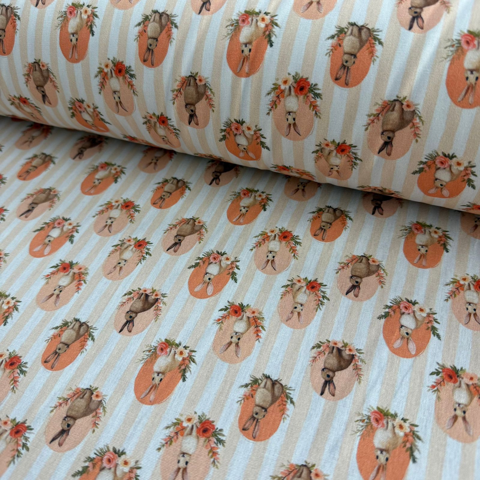 Tricoline Páscoa com Listras Salmão 5 metros 