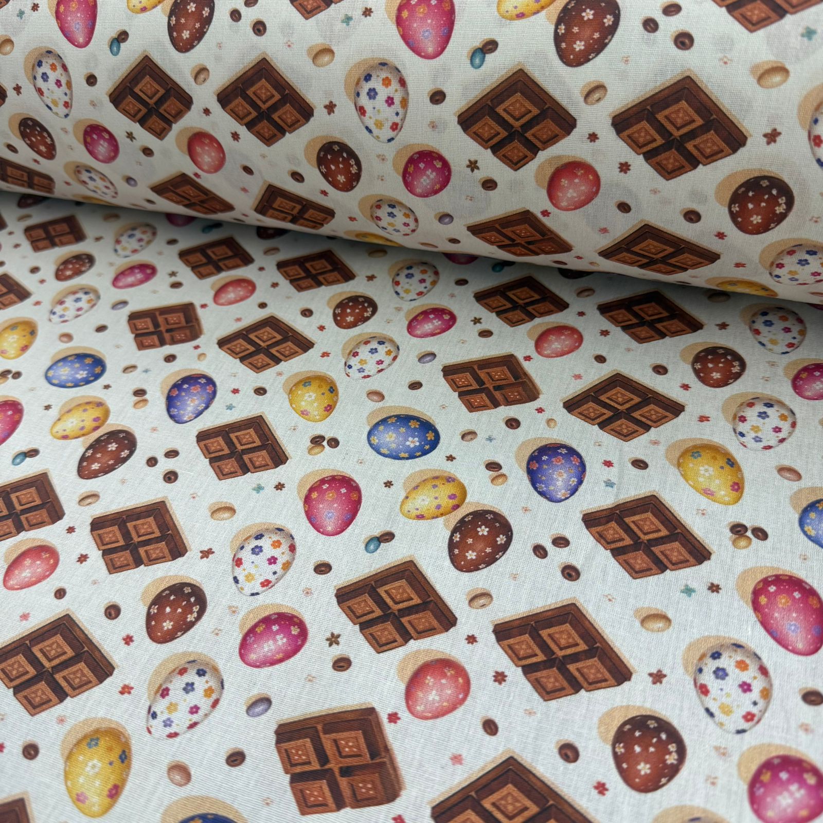 Tricoline Páscoa Ovos e Barra De Chocolate 5 metros