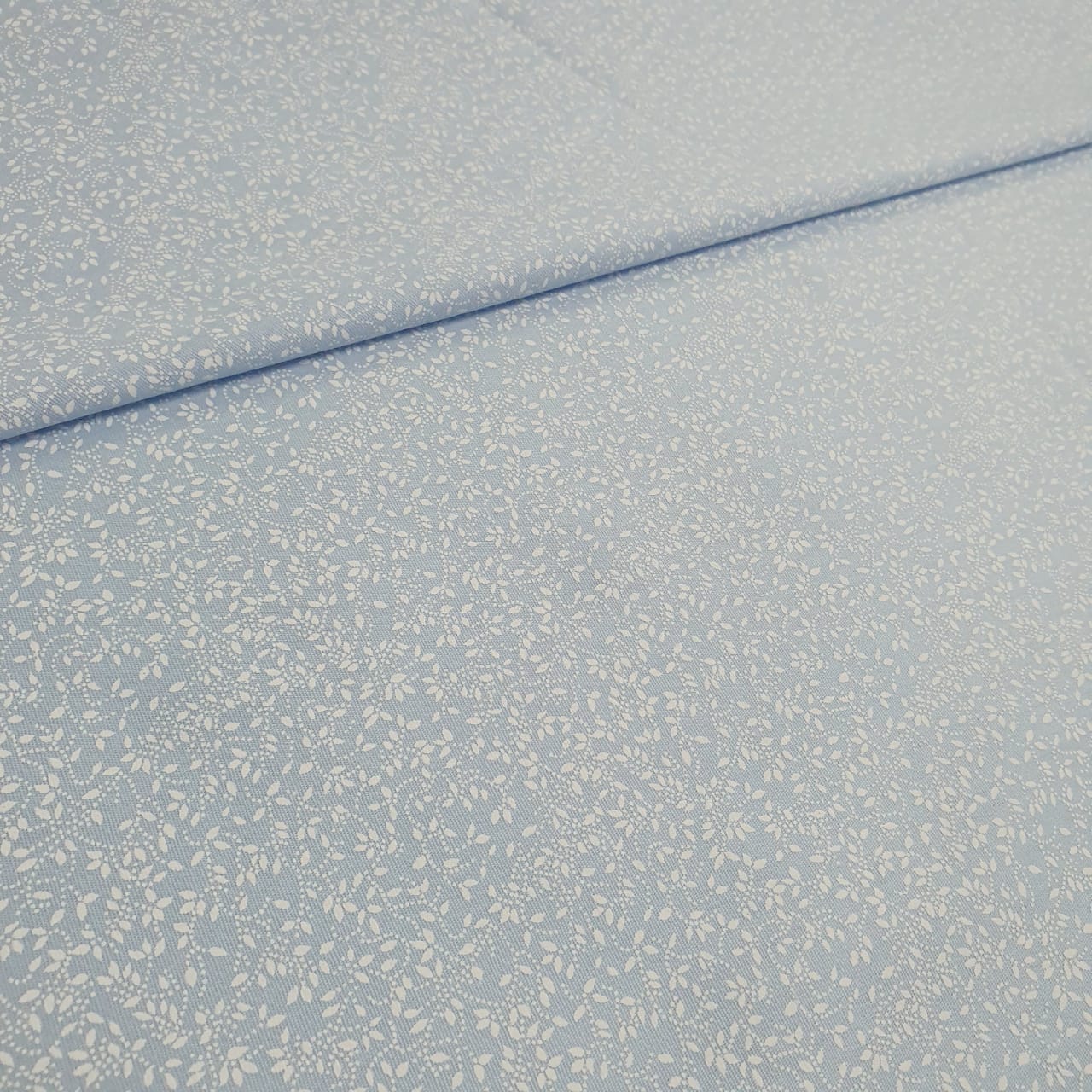 Tricoline Raminhos Azul Bebê 10 metros