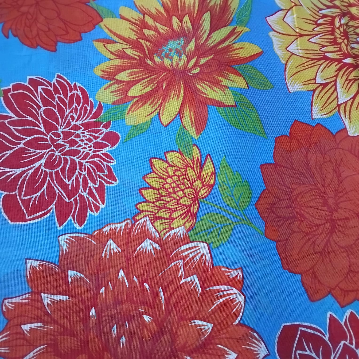 Chita de Algodão Fundo Azul Turquesa  Flores Amarela 