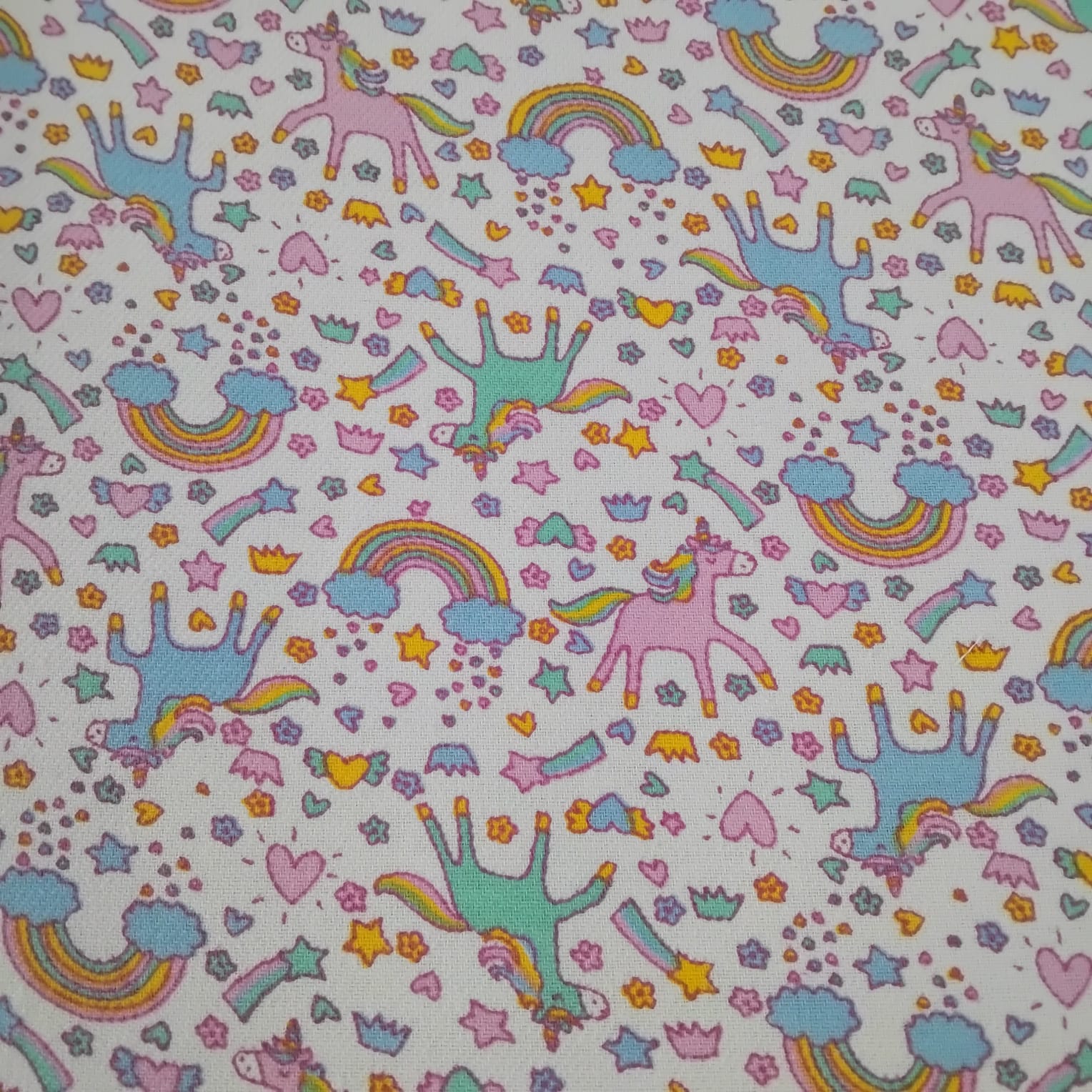 Flanela Cueiro Unicórnios fundo Branco