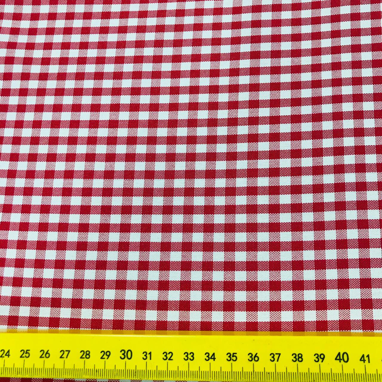 Tecido TNT Estampado Xadrez Vermelho 1,4m x 2m Decoracao