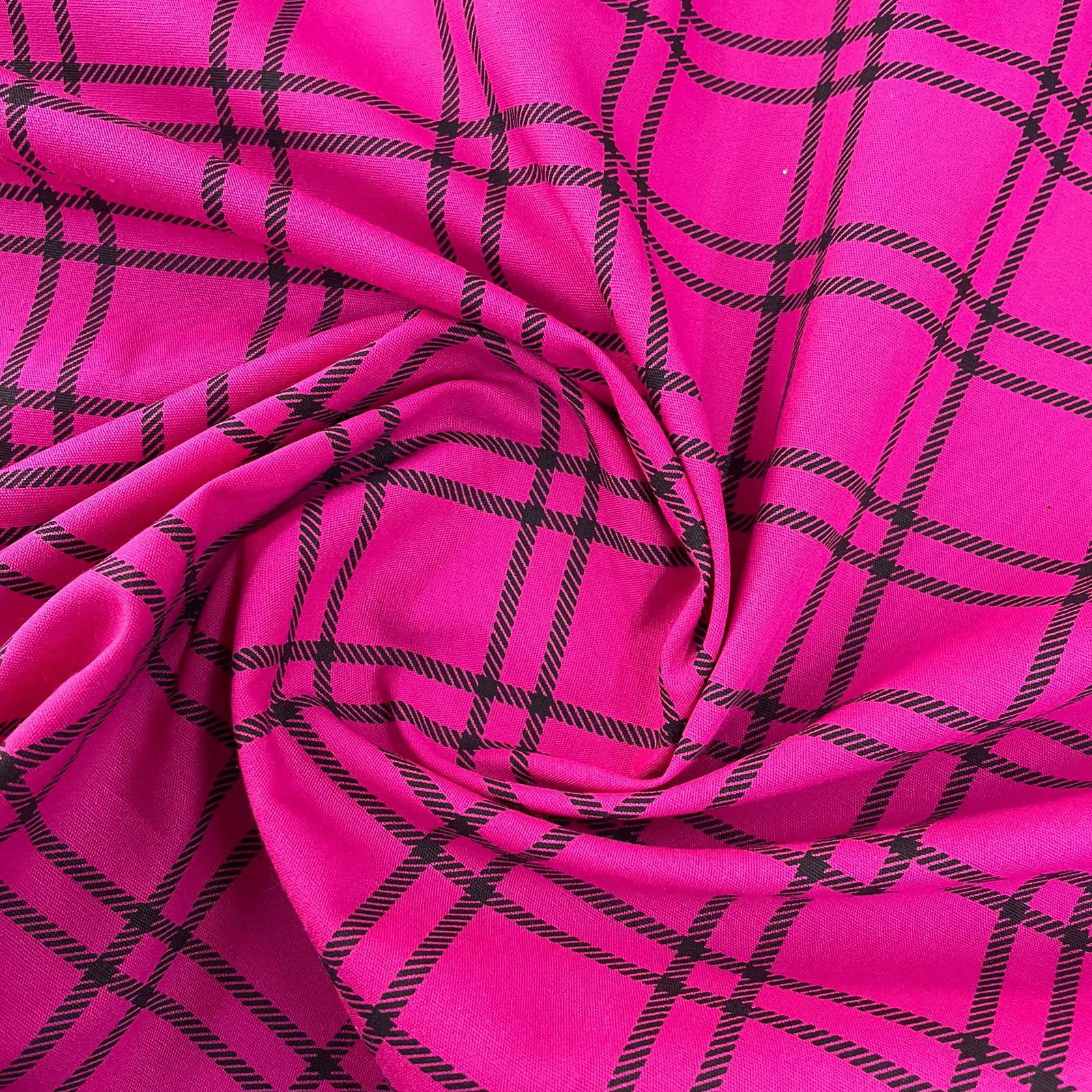 Tricoline Xadrez Pink Duas listras Preto