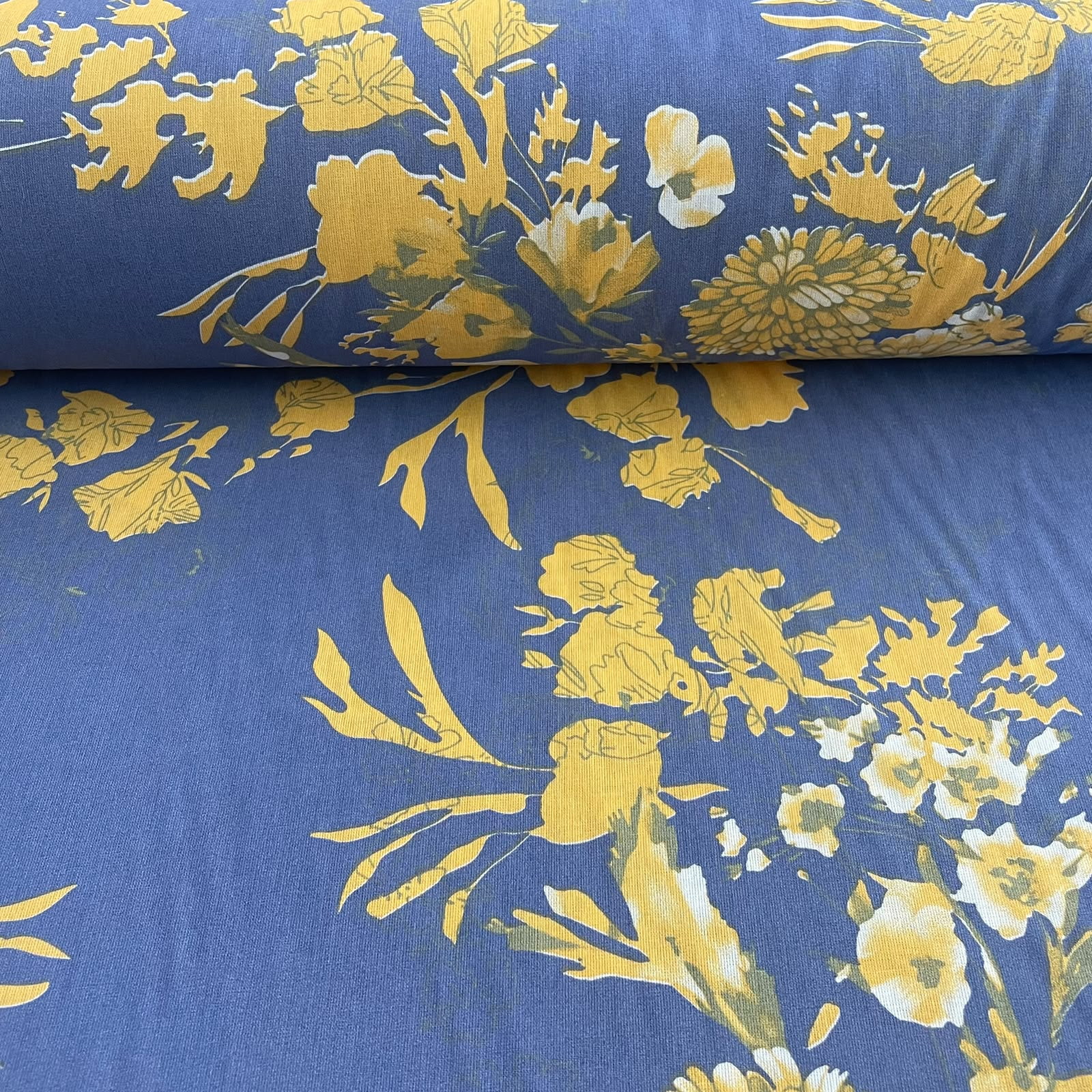 Percal Floral Fundo  Azul 