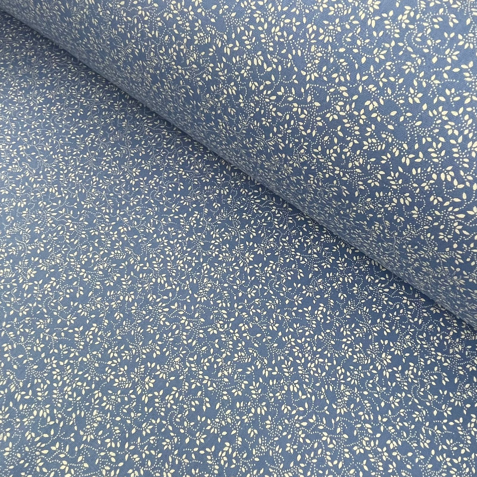 Tricoline Raminhos Azul Antigo